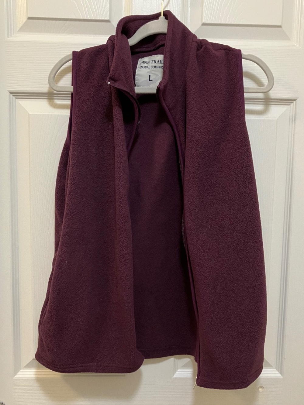 Pine Trails Casual Comfort purple fleece zippered vest size L
